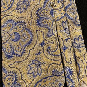 Brooks Brothers Accessories - Blue & Yellow Brooks Brothers Tie Brooks Brothers Accessories - Blue & Yellow Brooks Brothers Tie